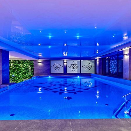 Ibis Styles Nowy Targ Hotel Buitenkant foto