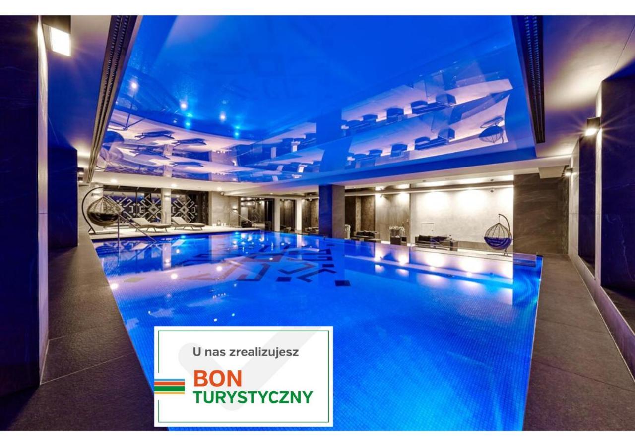 Ibis Styles Nowy Targ Hotel Buitenkant foto