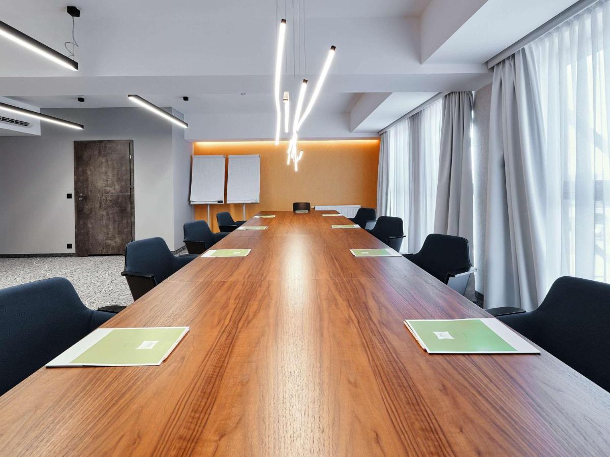 Ibis Styles Nowy Targ Hotel Buitenkant foto