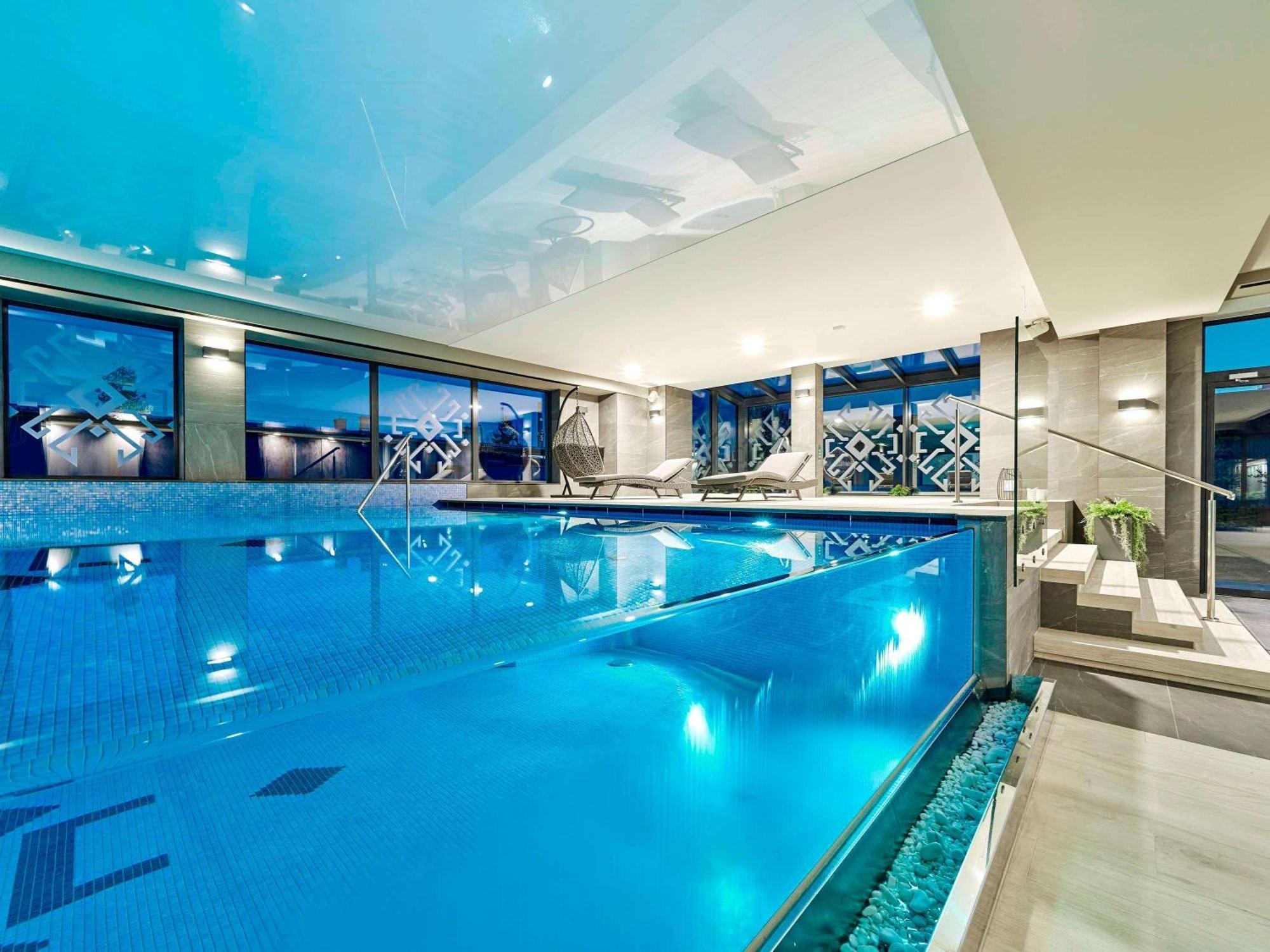 Ibis Styles Nowy Targ Hotel Buitenkant foto