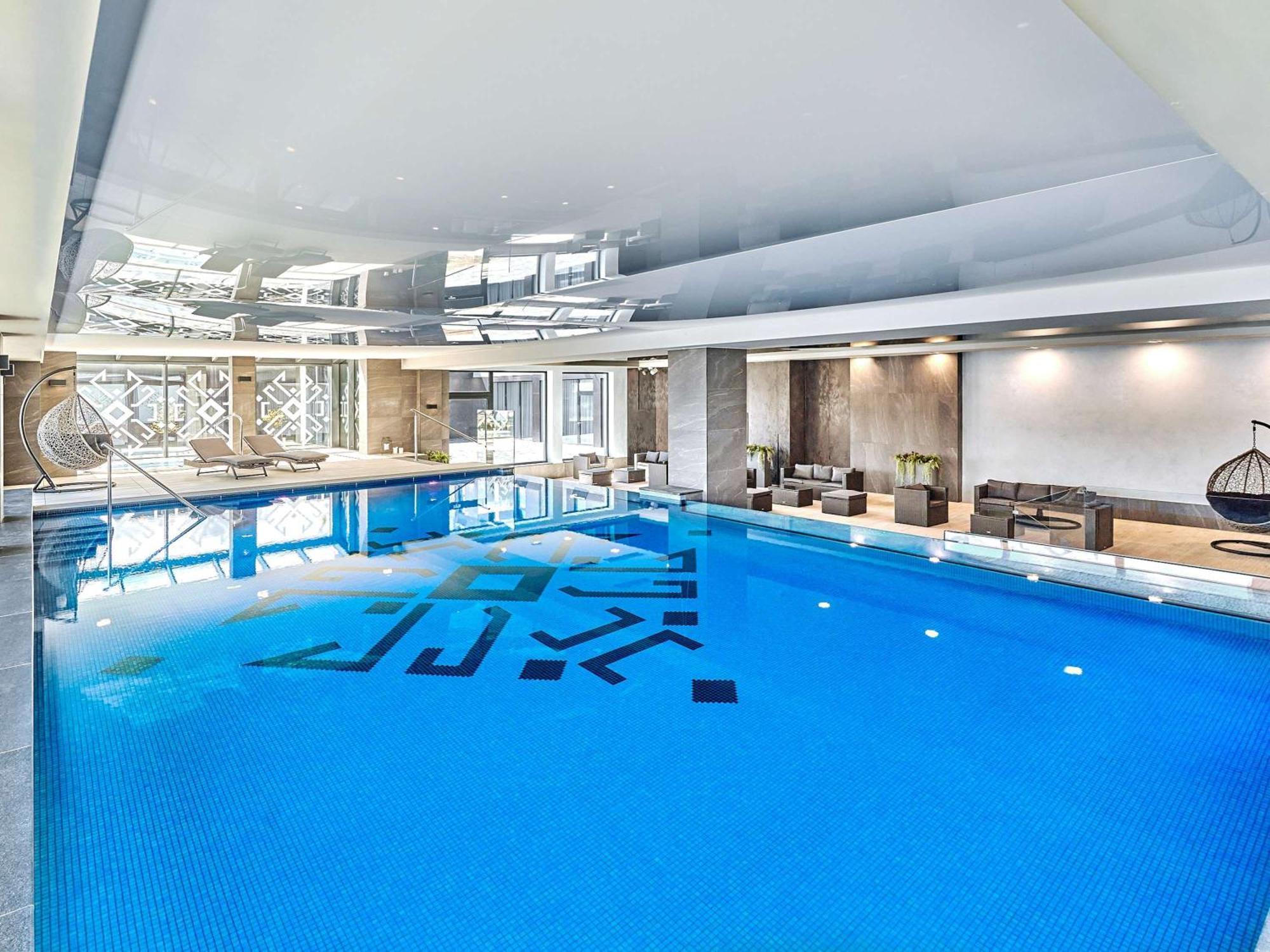 Ibis Styles Nowy Targ Hotel Buitenkant foto